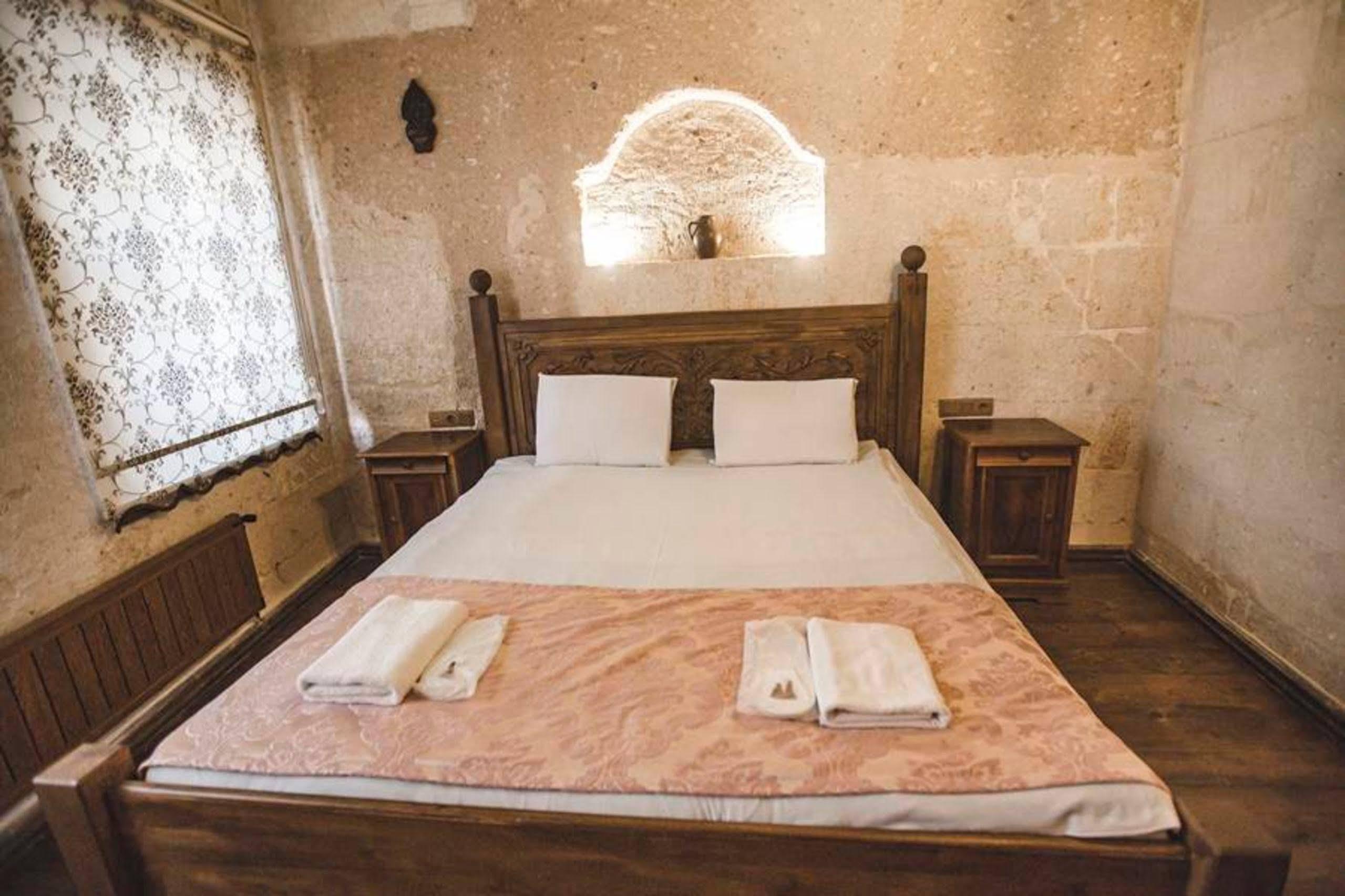 Kardesler Cave Hotel Ουργκούπ Εξωτερικό φωτογραφία