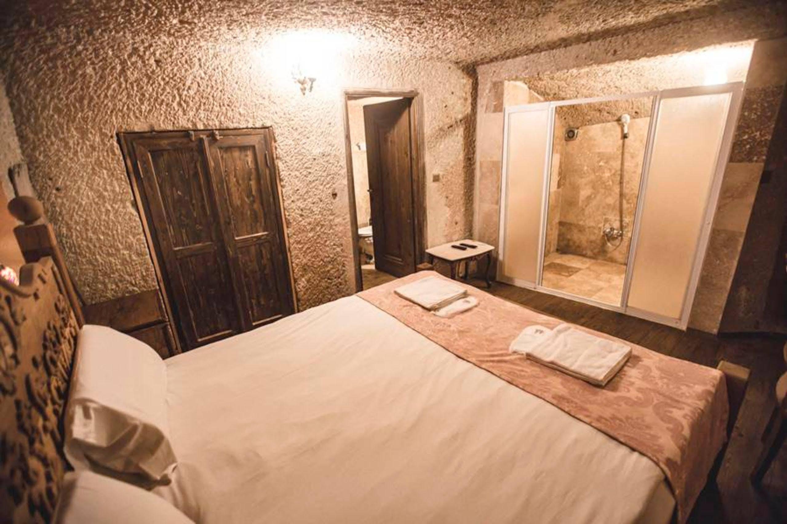 Kardesler Cave Hotel Ουργκούπ Εξωτερικό φωτογραφία