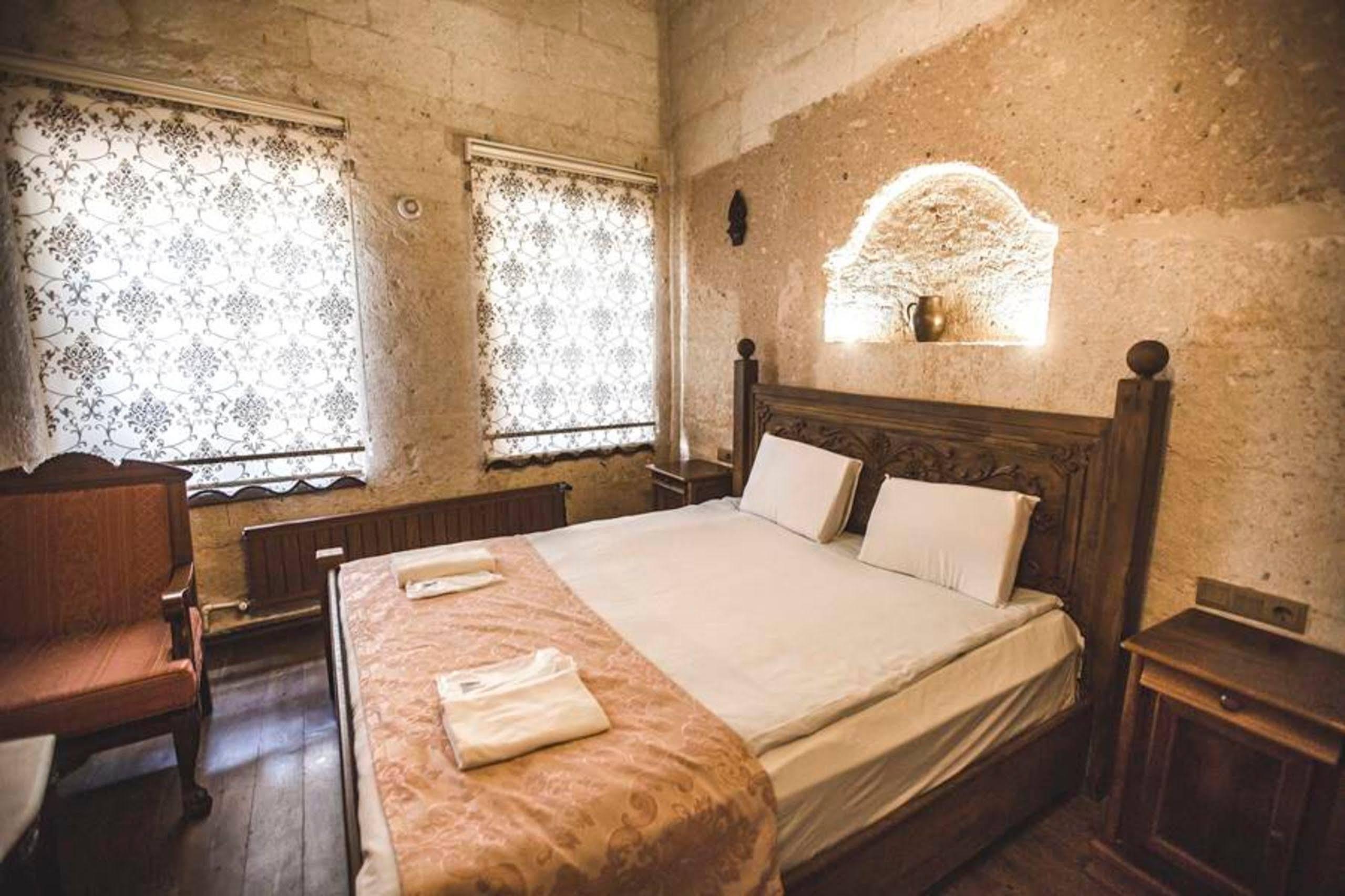 Kardesler Cave Hotel Ουργκούπ Εξωτερικό φωτογραφία
