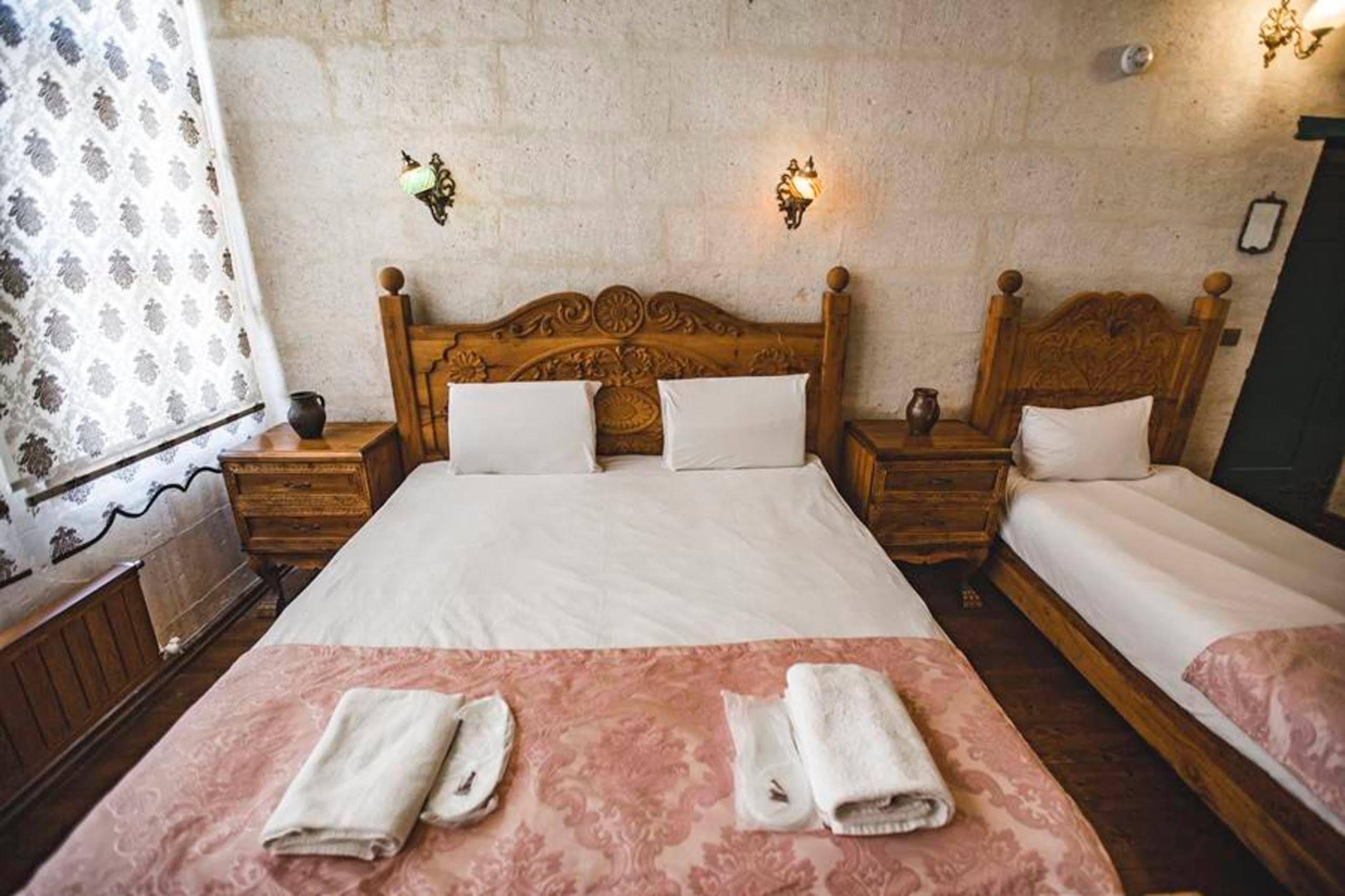 Kardesler Cave Hotel Ουργκούπ Εξωτερικό φωτογραφία