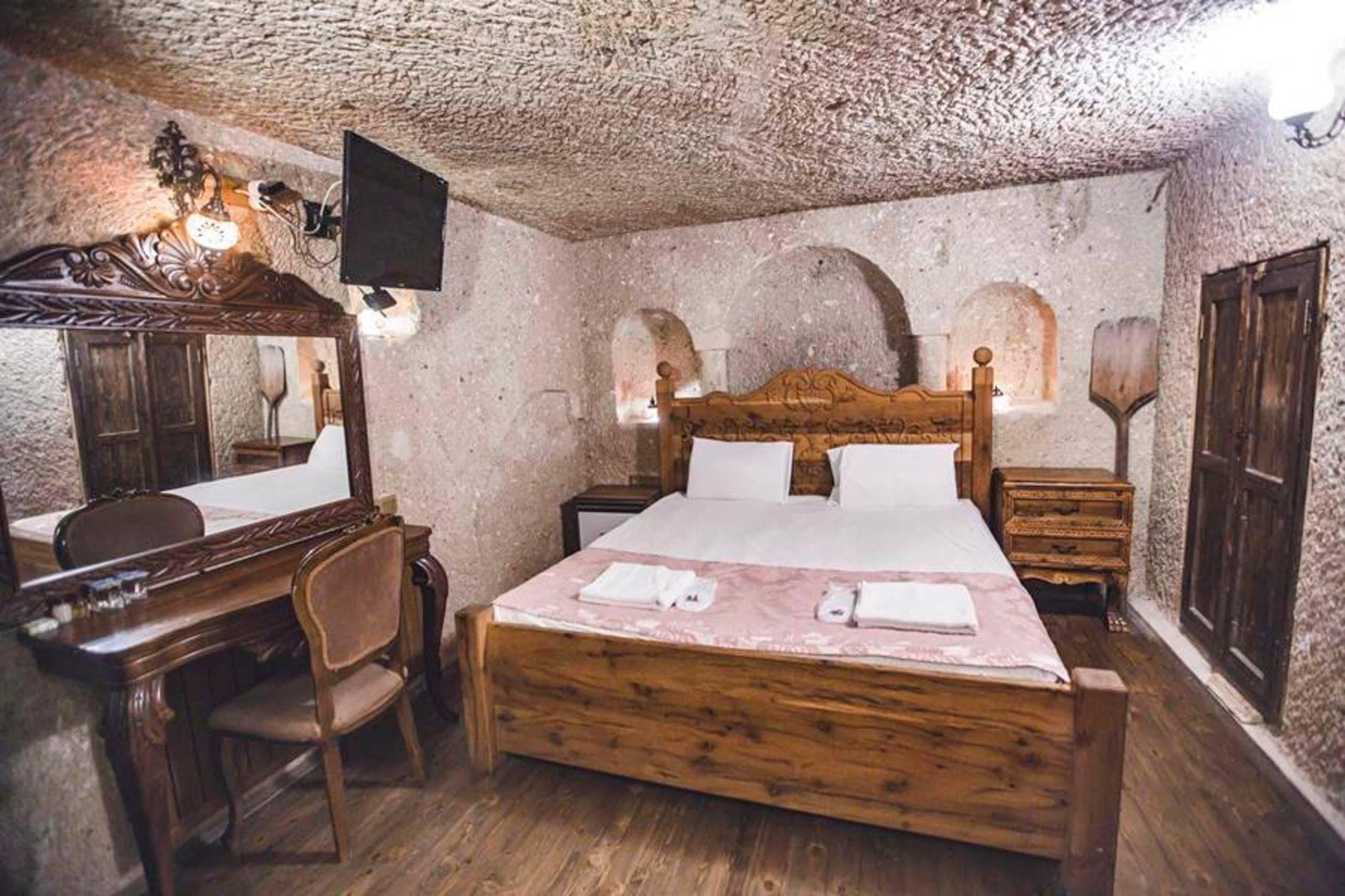 Kardesler Cave Hotel Ουργκούπ Εξωτερικό φωτογραφία